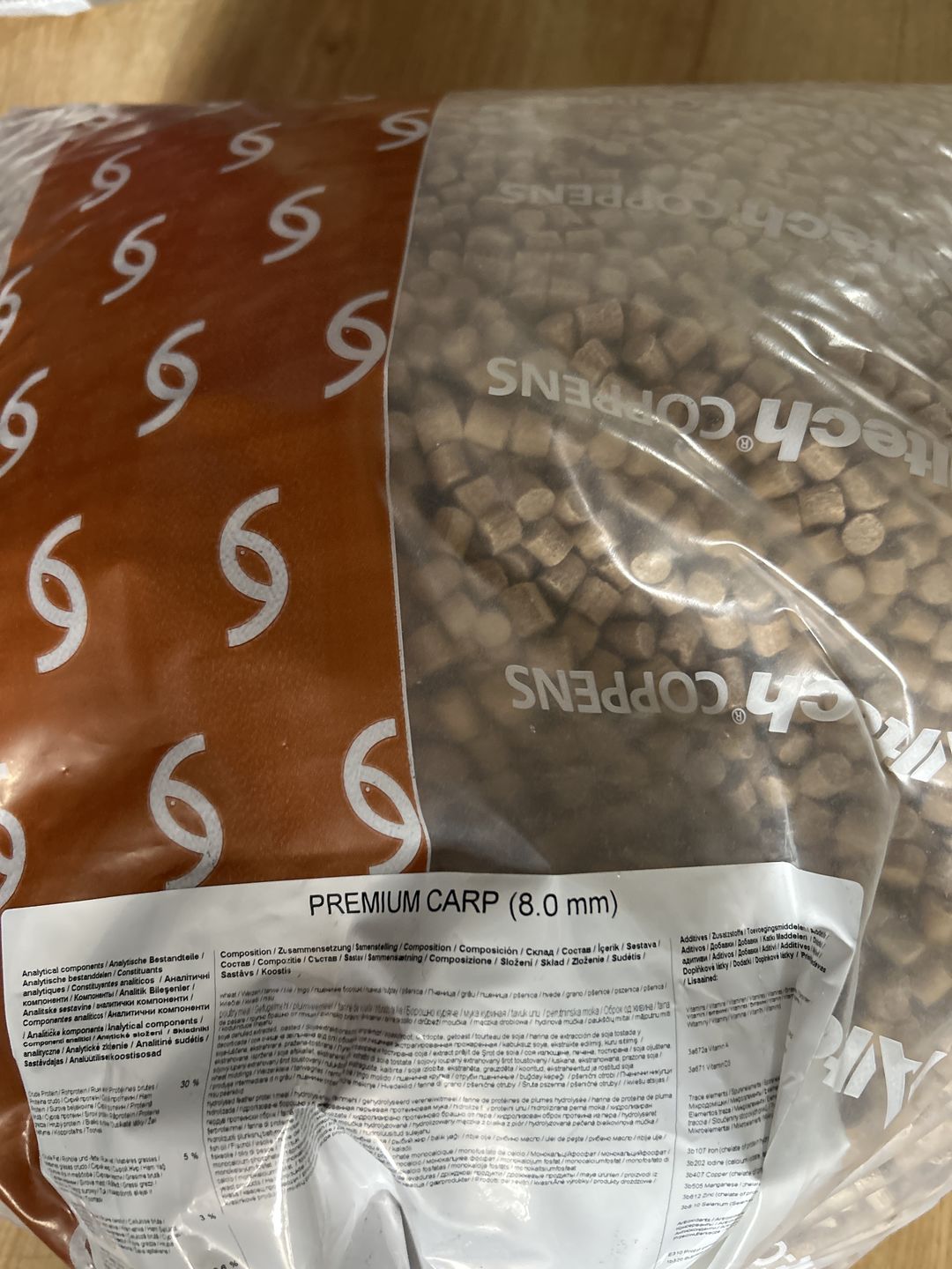 Customer photo review of PREMIUM CARP PELLETS - ALLTECH COPPENS