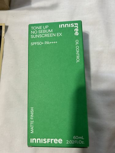 Customer photo review of [Innisfree] Tone Up No Sebum Sunscreen SPF50+ PA++++ 50ml