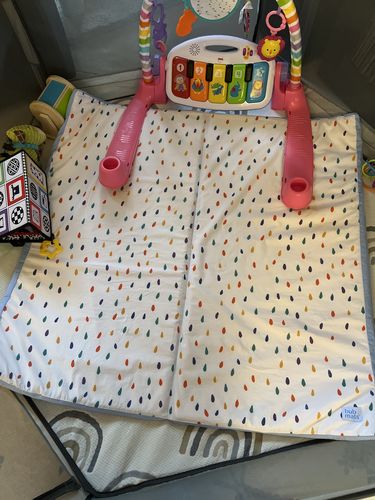 Customer photo review of Playful Raindrops · Regular