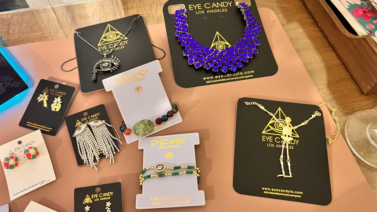 Customer photo review of 12 Item Mystery Box