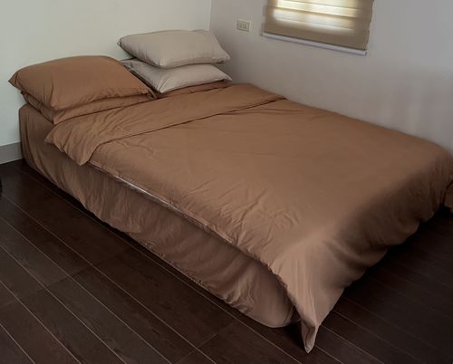 Customer photo review of Plain Maple