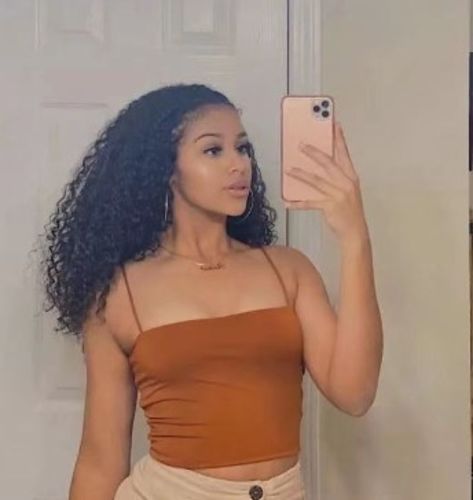 Customer photo review of 4C Edges | Luvwin 180% Density Realistic Afro Kinky Edges Free Parting Undetectable Lace Front Wig | Afro Inspired