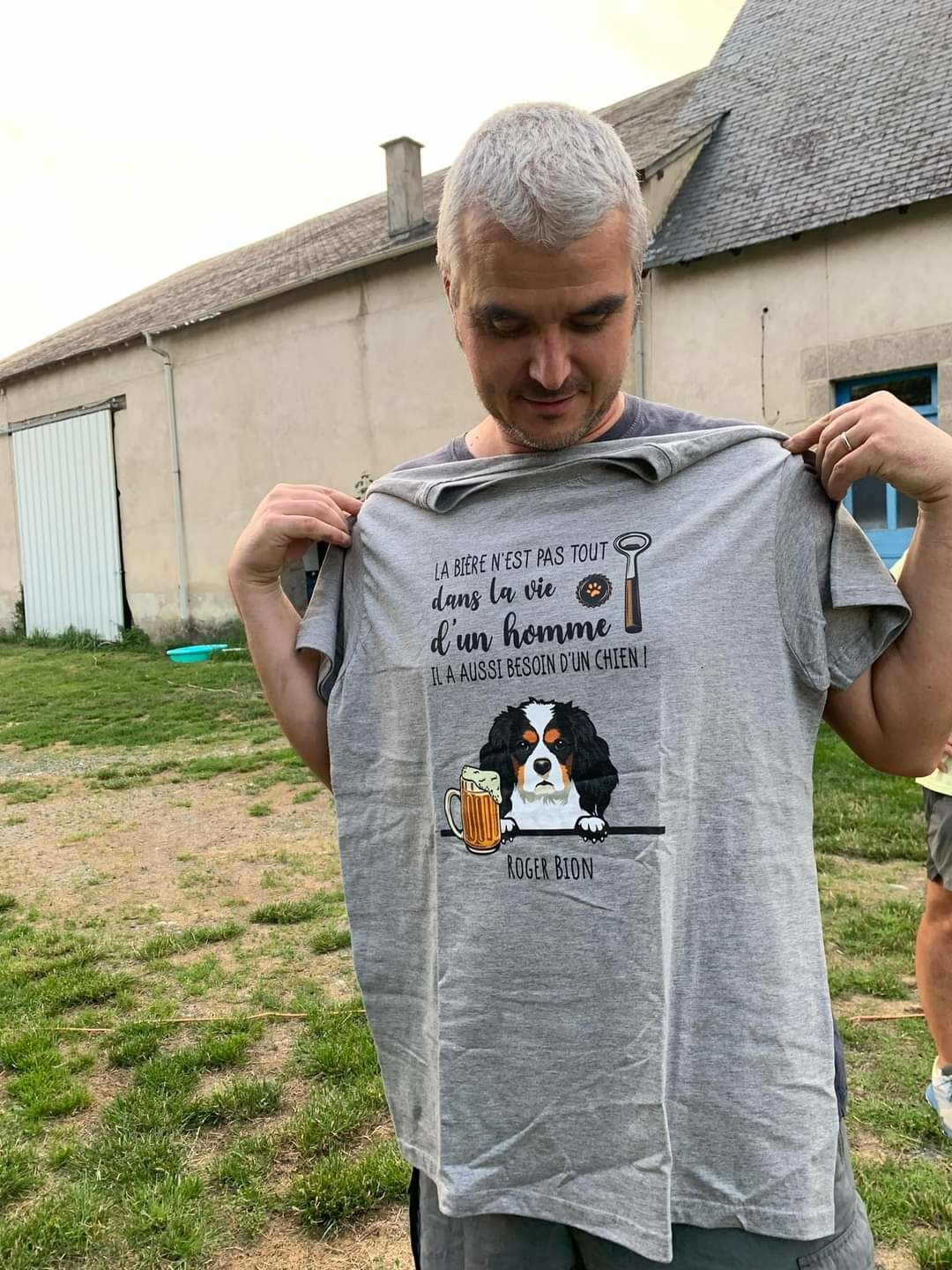 Customer photo review of Bière et Wouaf - T-Shirt personnalisé