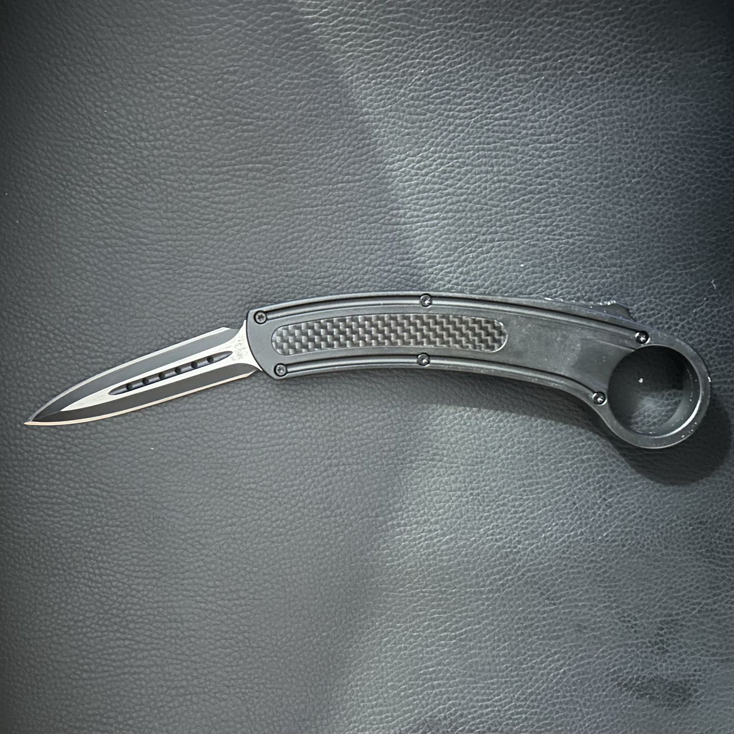 Customer photo review of Mystery Switchblade Box™
