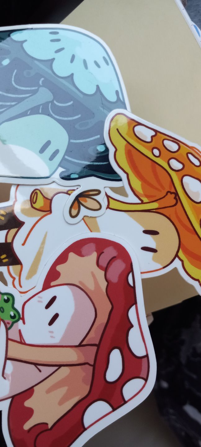 Customer photo review of Cute Ghost Stickers! : V6