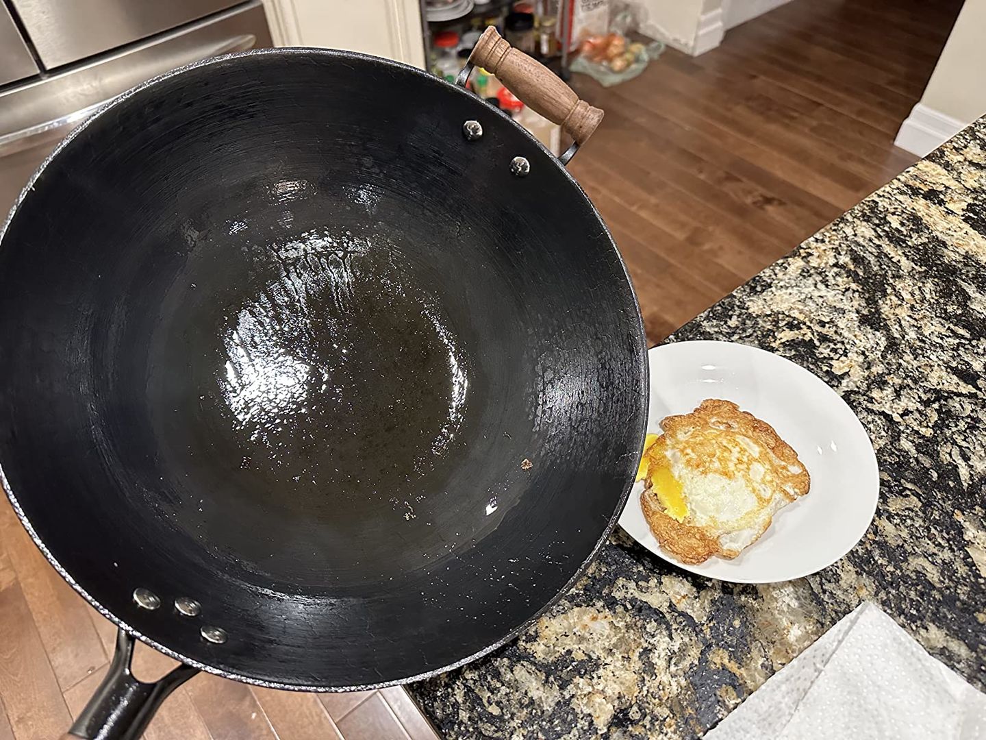 Customer photo review of WANGYUANJI Cast Iron Wok Pan
