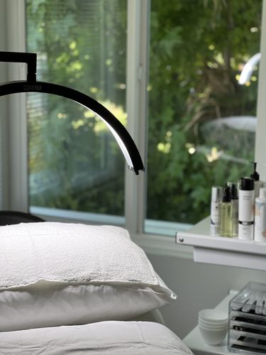 Customer photo review of The CosmoGlo XL Light Bundle + Phone Clip