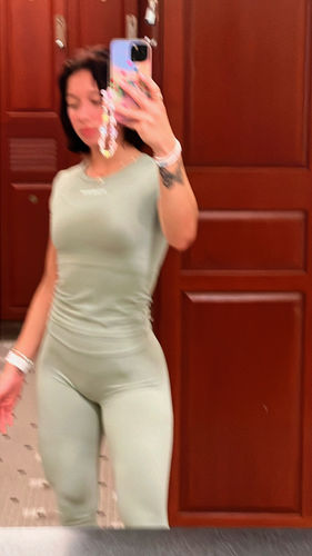 Customer photo review of Pchee Essential Sage Tee and Legging Set