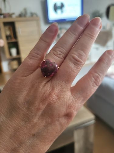Customer photo review of Heilendes-Herz Edelstein Ring