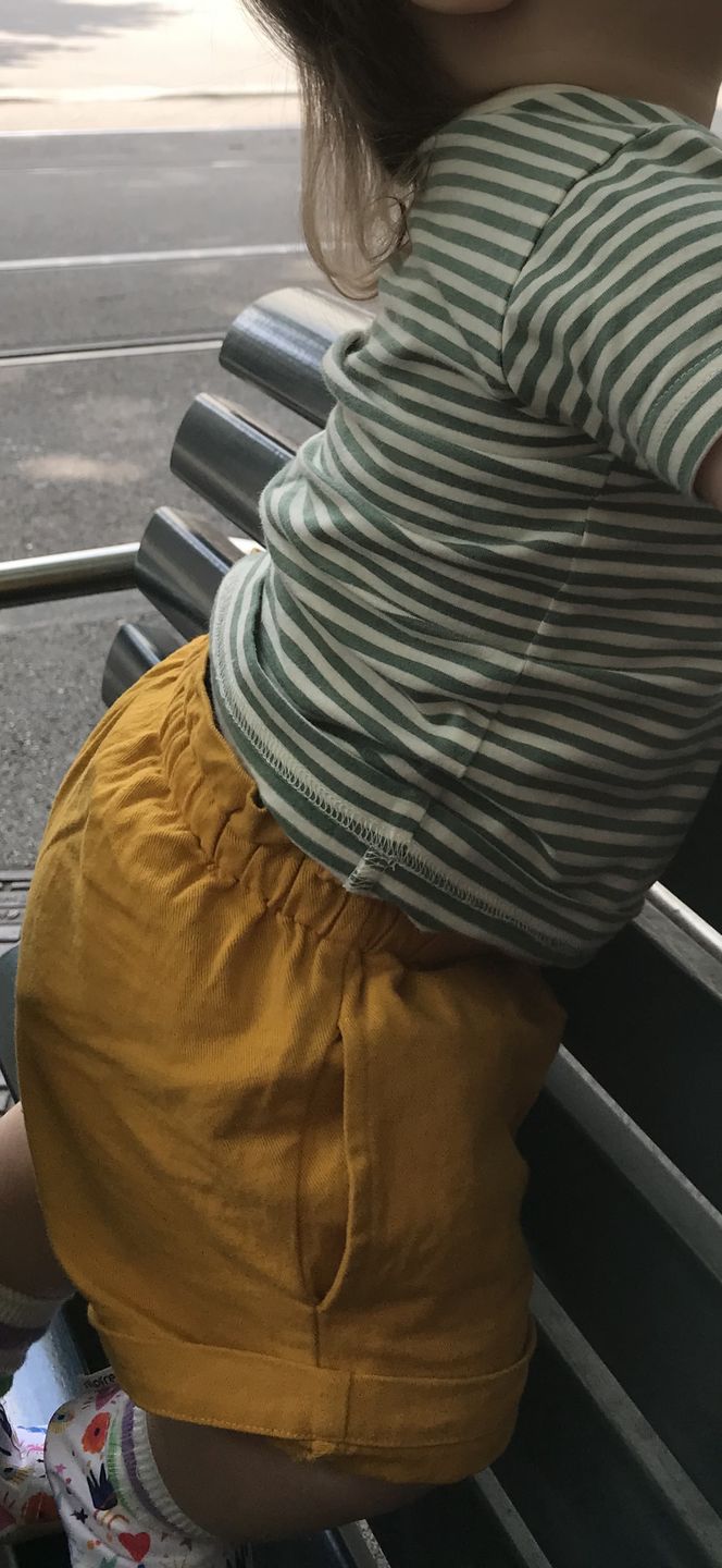 Customer photo review of Gold By The Sea Twill Shorts
