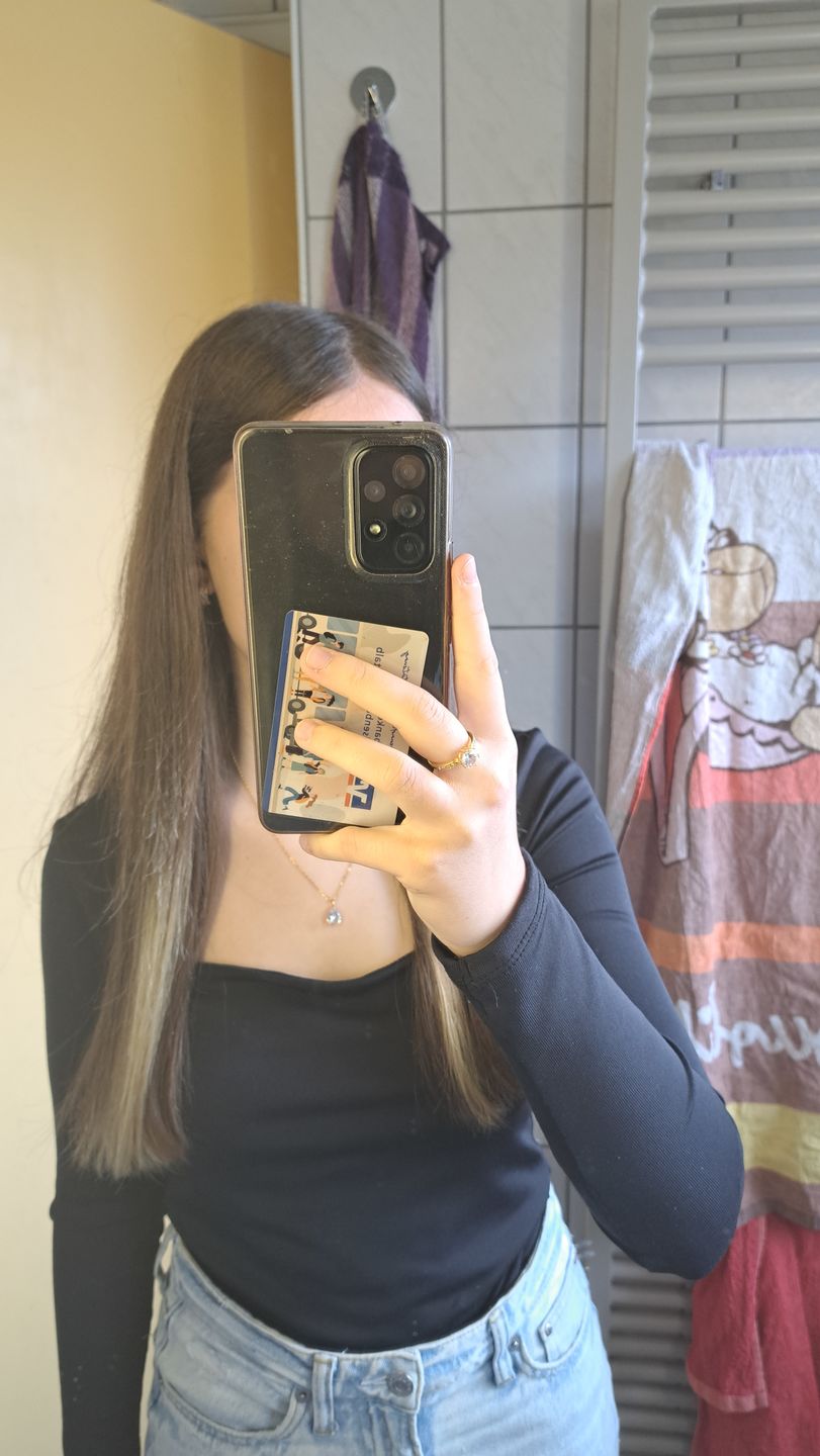 Customer photo review of Teardrop Halskette | 18K vergoldet