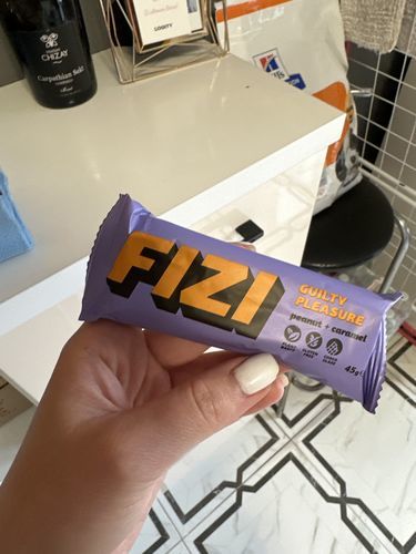 Customer photo review of BATON W POLEWIE CZEKOLADOWEJ "PEANUT + CARAMEL" 10 X 45G