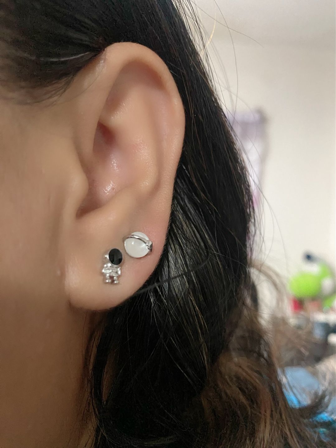 Customer photo review of Aretes Astronauta y Luna