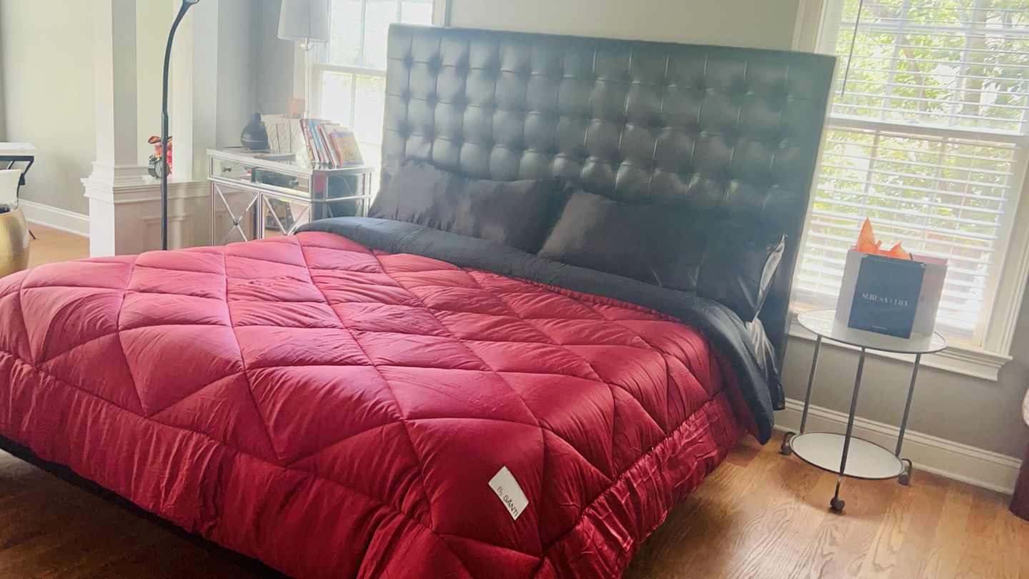 Customer photo review of DÍA Over-Sized Eucalyptus Comforter Set