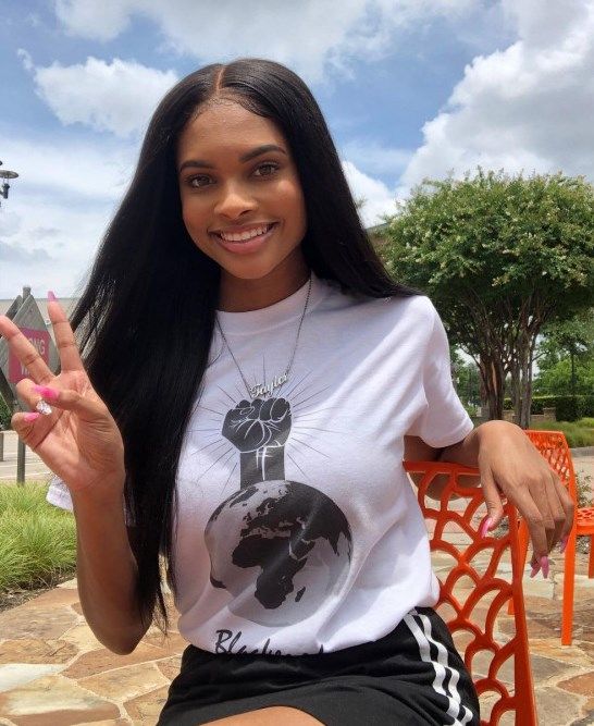 Customer photo review of 4C Edges | Luvwin 180% Density Straight with Yaki Edges Free Parting Undetectable Lace Front Wig | Afro Inspired