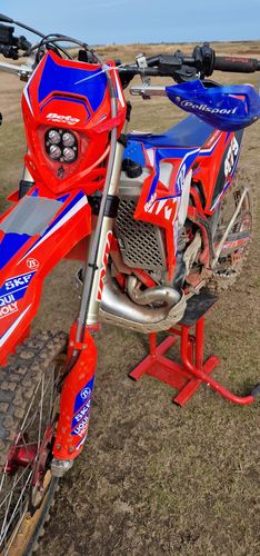 Customer photo review of Easy pull clutch lever KTM Gasgas Husqvarna Beta Sherco TM [ B2C | M2C | BT1C | M1C ]