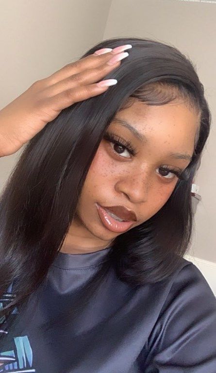 Customer photo review of 4C Edges | Luvwin 180% Density Straight with Yaki Edges Free Parting Undetectable Lace Front Wig | Afro Inspired