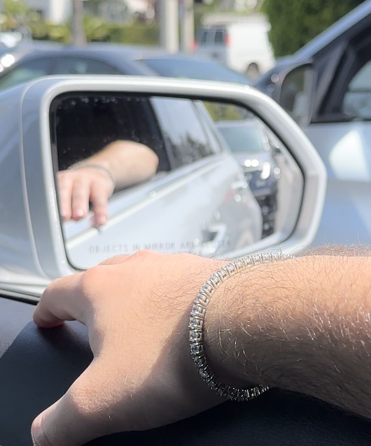 Customer photo review of TENNISBOY BRACELET. - 4MM WHITE GOLD