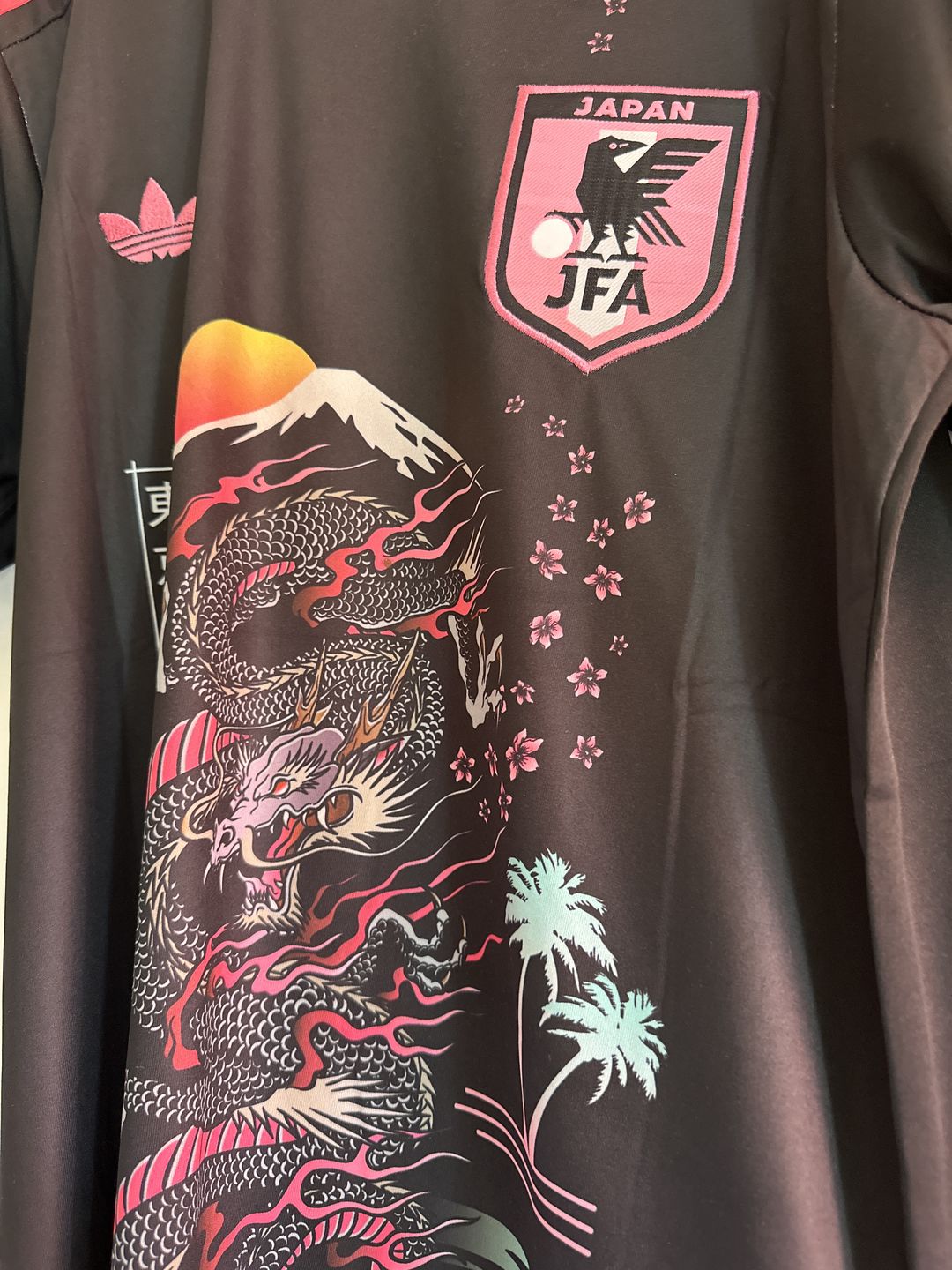 Customer photo review of Maillot Japon 2023 - Pink Dragon Édition