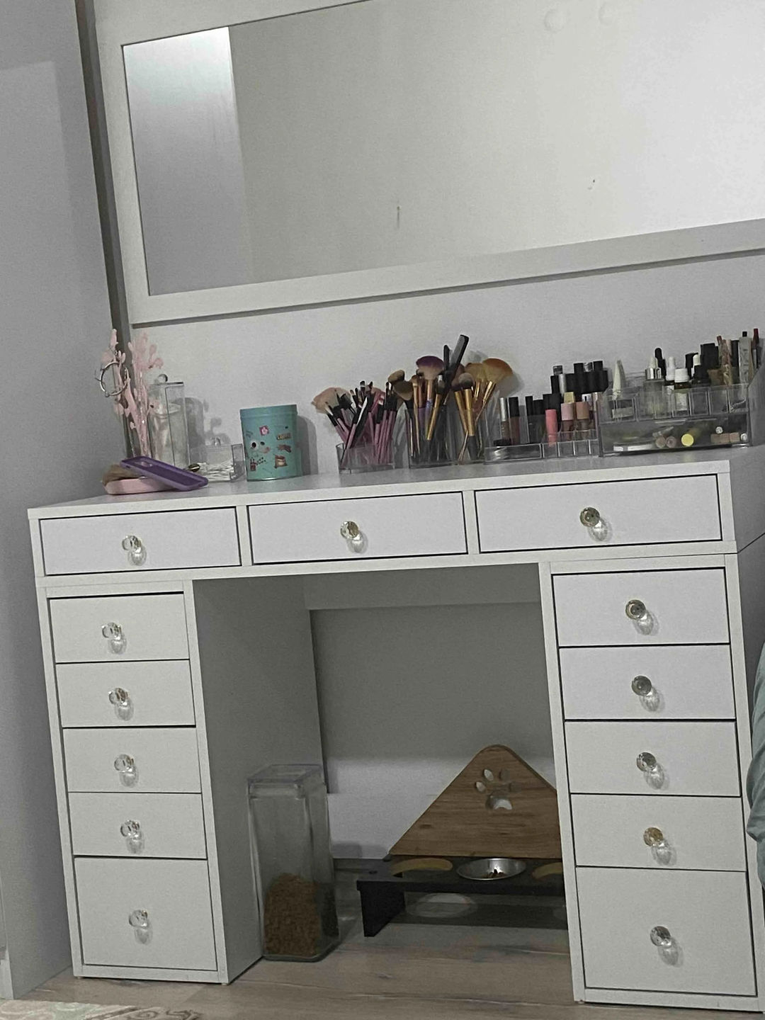 Customer photo review of Rani BJ106 Makyaj Tuvalet Masası 13 Çekmeceli Takı Düzenleyici Beyaz