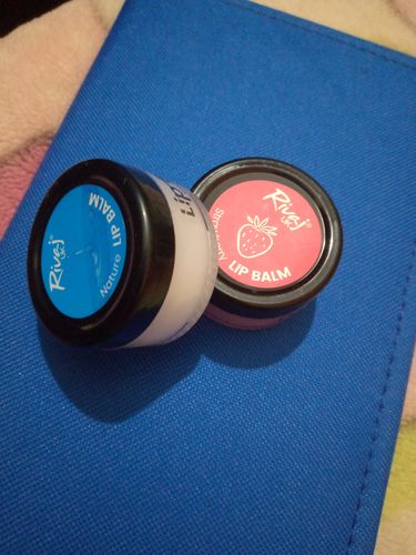 Customer photo review of Rivaj Pink Magic Lip Balm (Strawberry) 10g