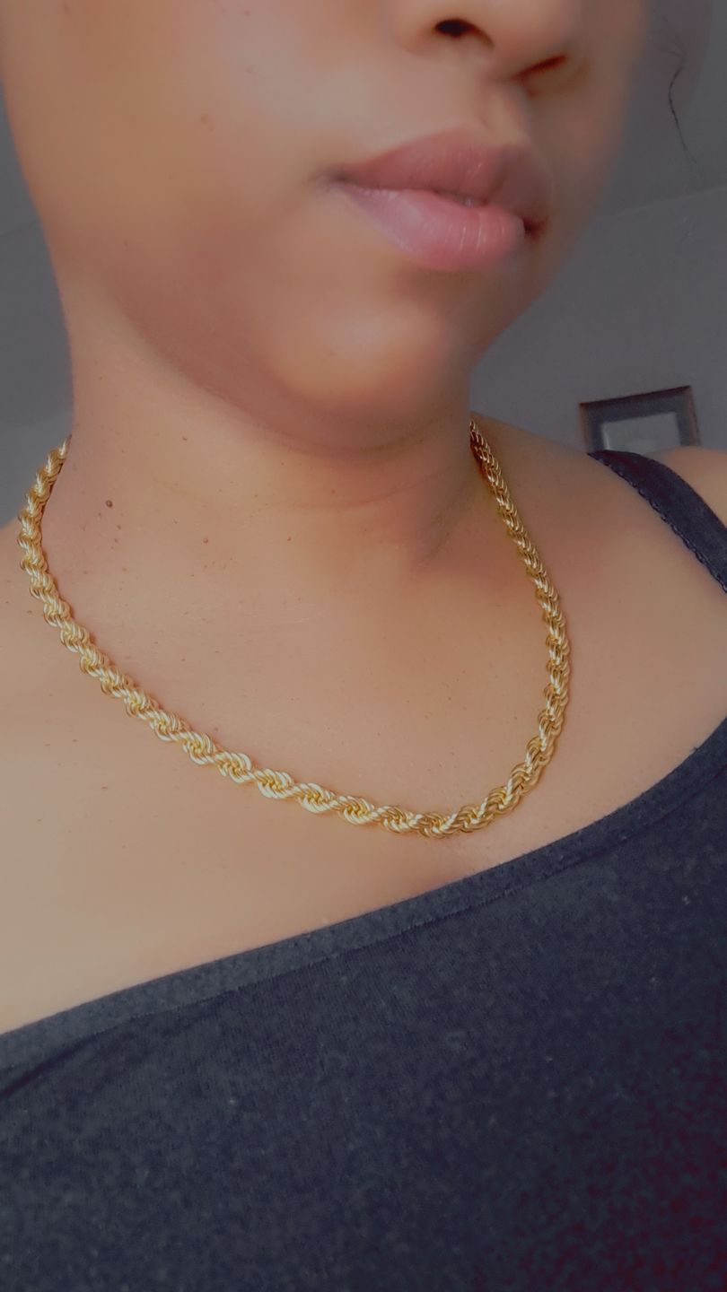 Customer photo review of CLEAN ROPE. - 6MM 18K GOLD