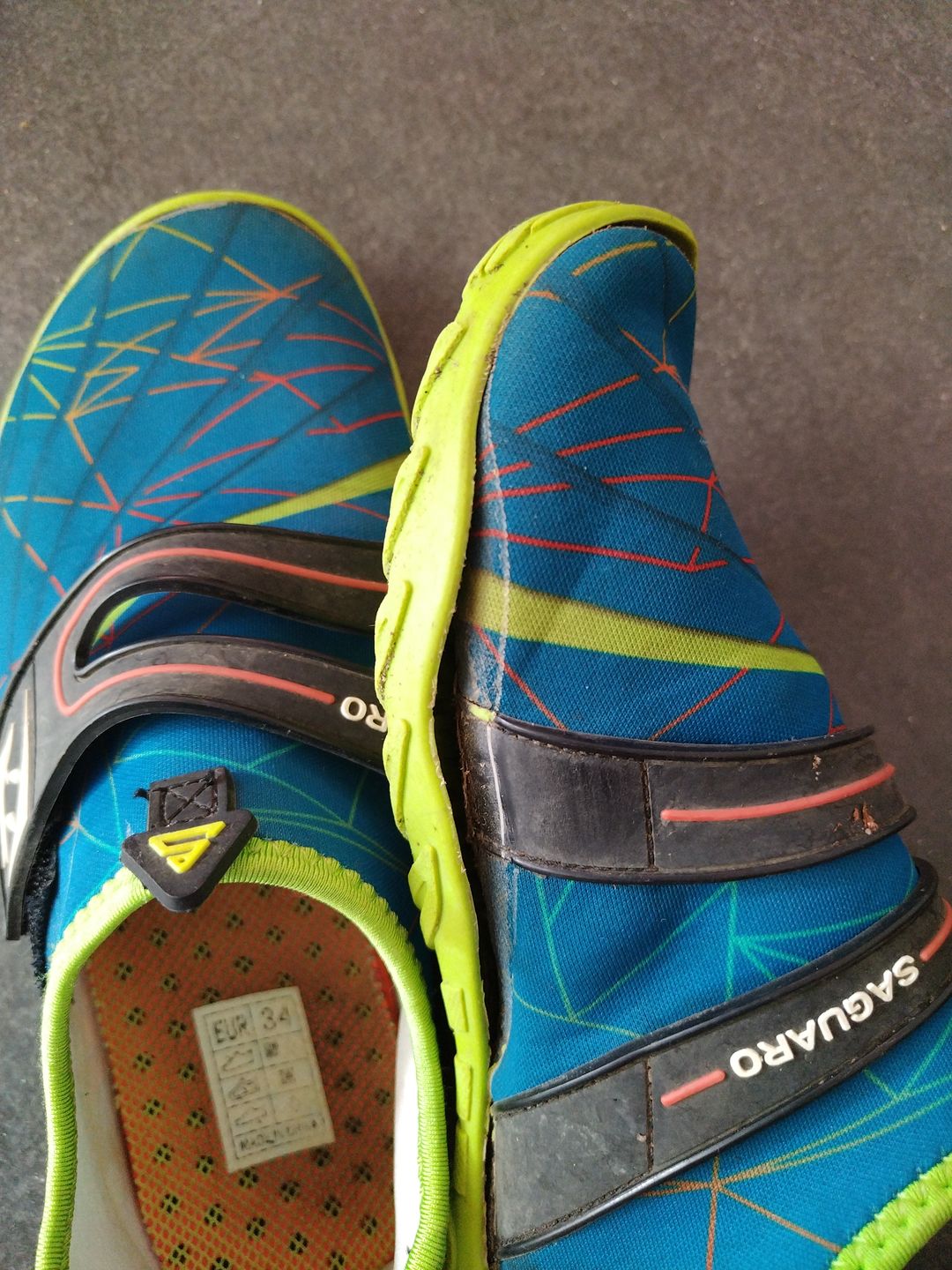 Customer photo review of Kinder Badeschuhe Wave Treader Dive III