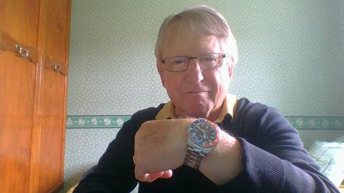 Customer photo review of Oceaneva™ Men's GMT Automatic Deep Marine Explorer 1250M Pro Diver Red Blue Bezel Watch