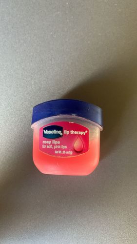 Customer photo review of Vaseline Lip Therapy Original 0.25oz