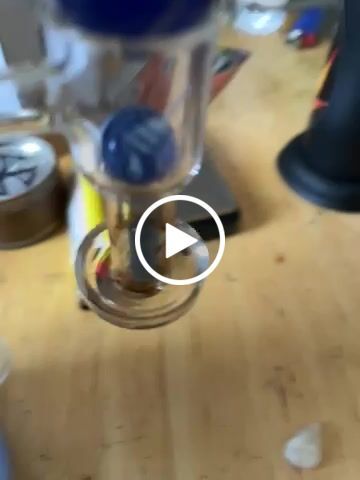 Customer video review of HONEYSUCKLE BEVEL QUARTZ BANGER - 90° DEGREE | BL