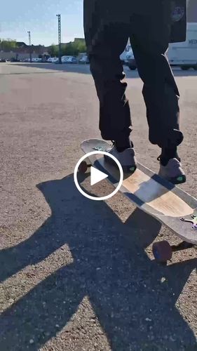 Customer video review of Lucky Wheels - Dark Red & Blue - 60mm / 80a (Set of 4 Wheels)