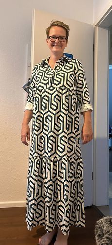 Customer photo review of Sukienka z dziewięcioma punktami w geometryczny wzór