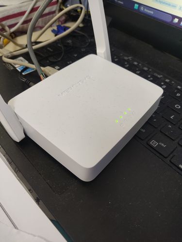 Customer photo review of Router Mercusys MW302R 2 antenas Multimodo N 300Mbps