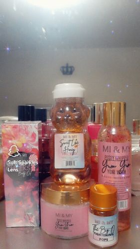 Customer photo review of P*ssy Whipped Yum Yum Yoni Scrub