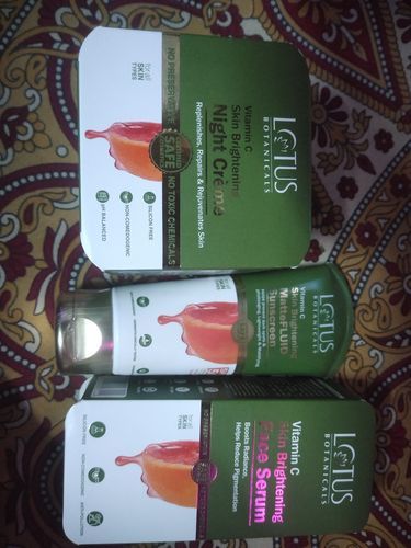 Customer photo review of Vitamin C Skin Brightening Face Serum