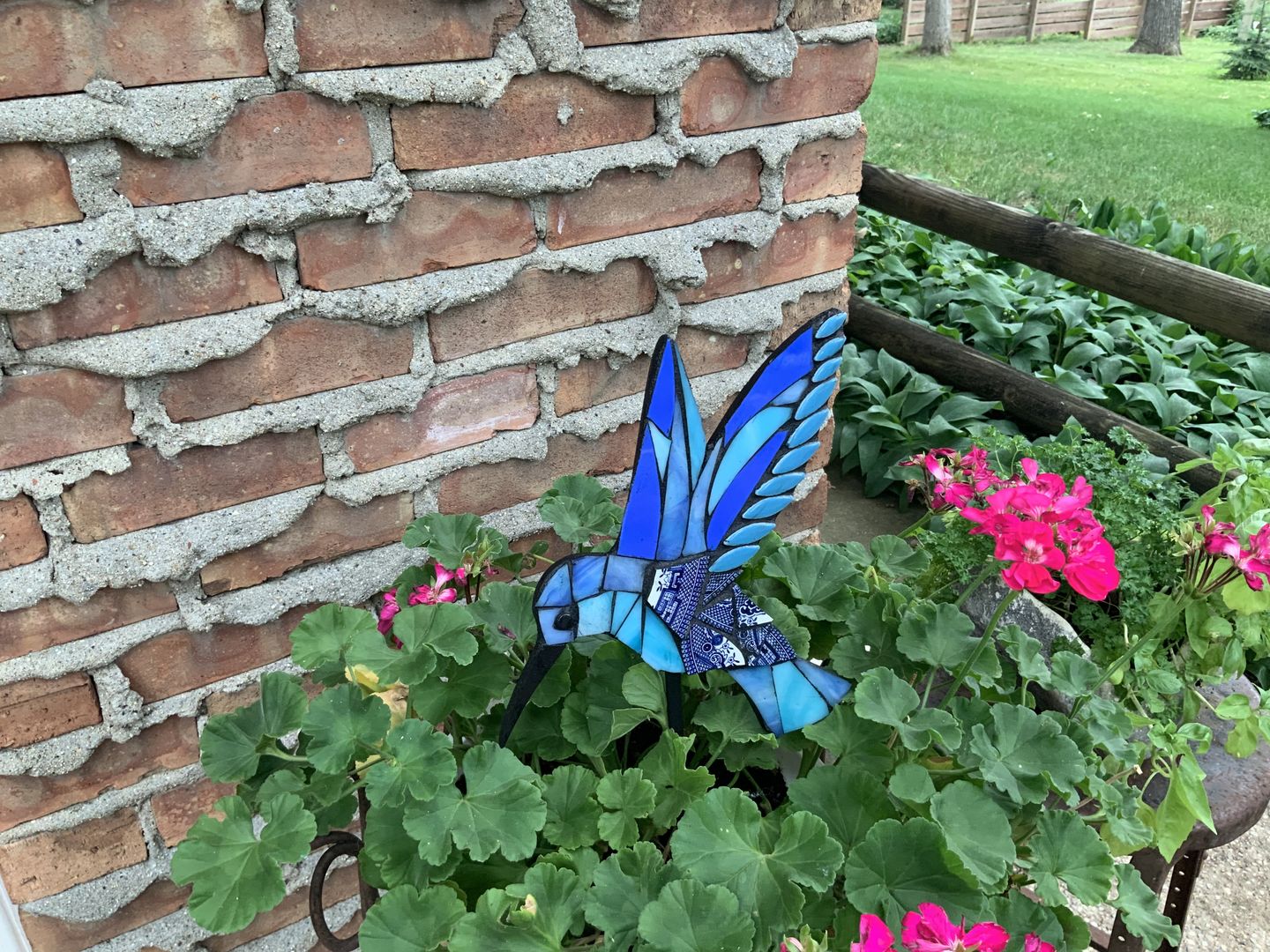 Customer photo review of Unfinished Wood Hummingbird Shape - Bird Animal - Craft - up to 24" DIY