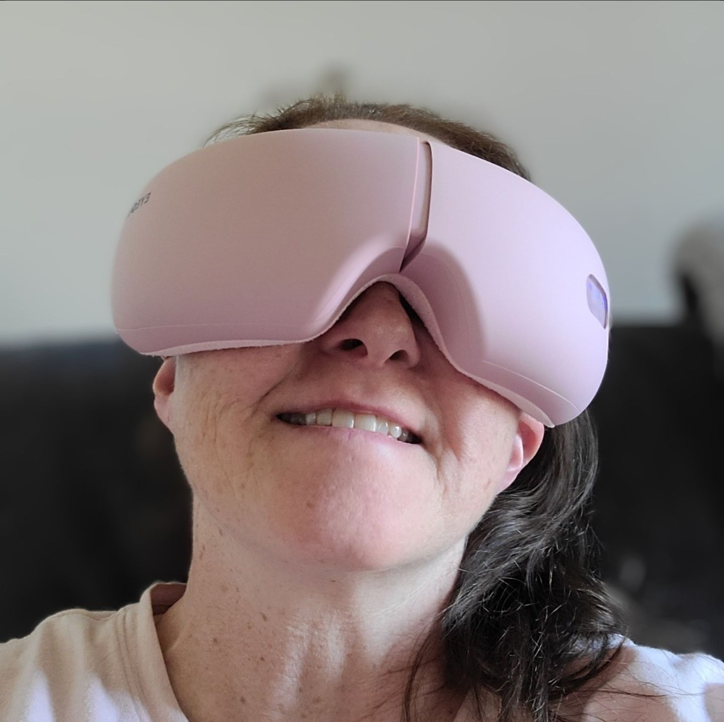 Customer photo review of Eyeology™ Intelligent Eye Massager