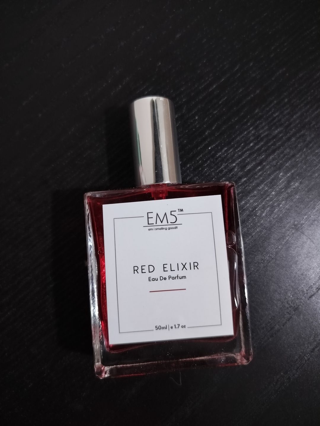 Customer photo review of EM5™ Red Elixir Perfume for Women | Strong and Long Lasting | Sweet Vanilla Fruity | Luxury Gift for Women | 50 ml Spray / 10ml Alcohol Free Roll On
