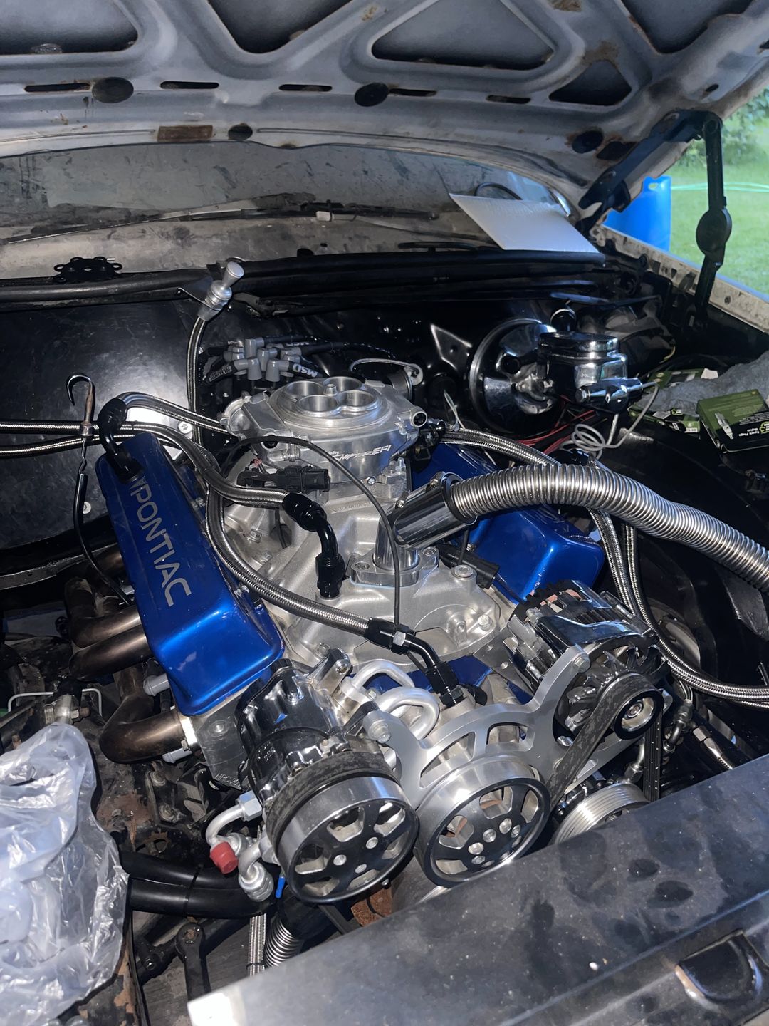 Customer photo review of SBC 10AN Valve Cover Adapter Fittings for Push-In Grommet (Pair) 34-00031