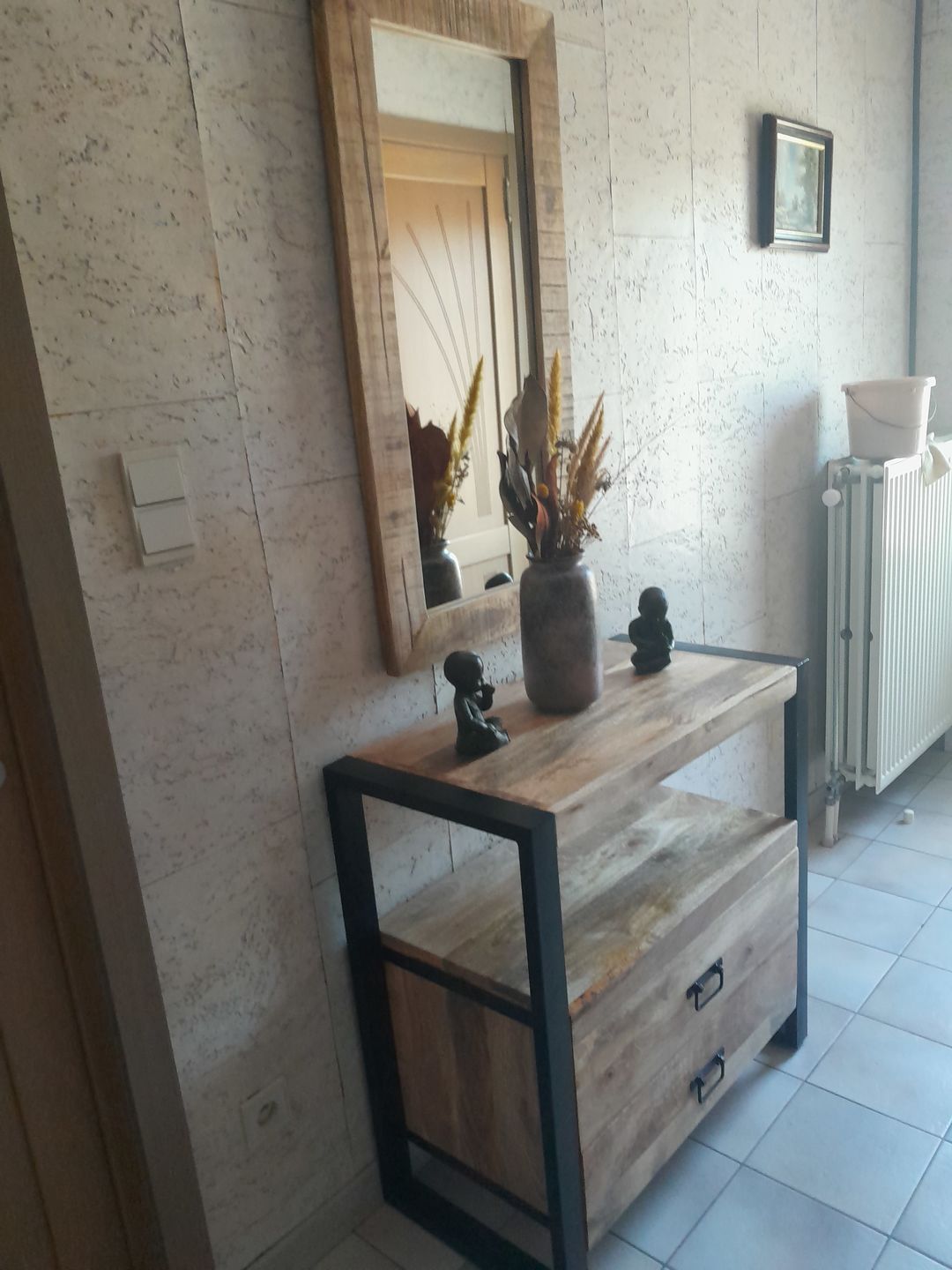 Customer photo review of Sidetable / Dressoir Kastje 2 lades Industrieel Design | Mangohout en Staal | 80x40x80cm