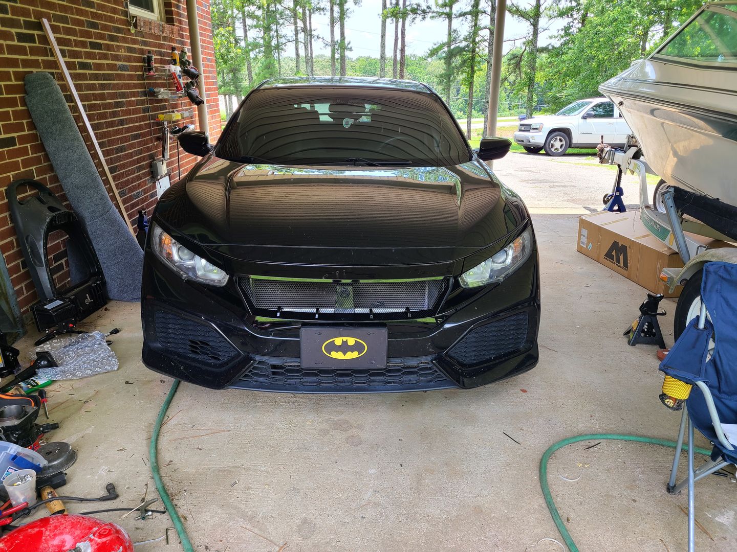 Customer photo review of Sports Grille w/ Steel Mesh - Glossy Black for 16-21 Honda Civic Sedan/Hatchback/FK8