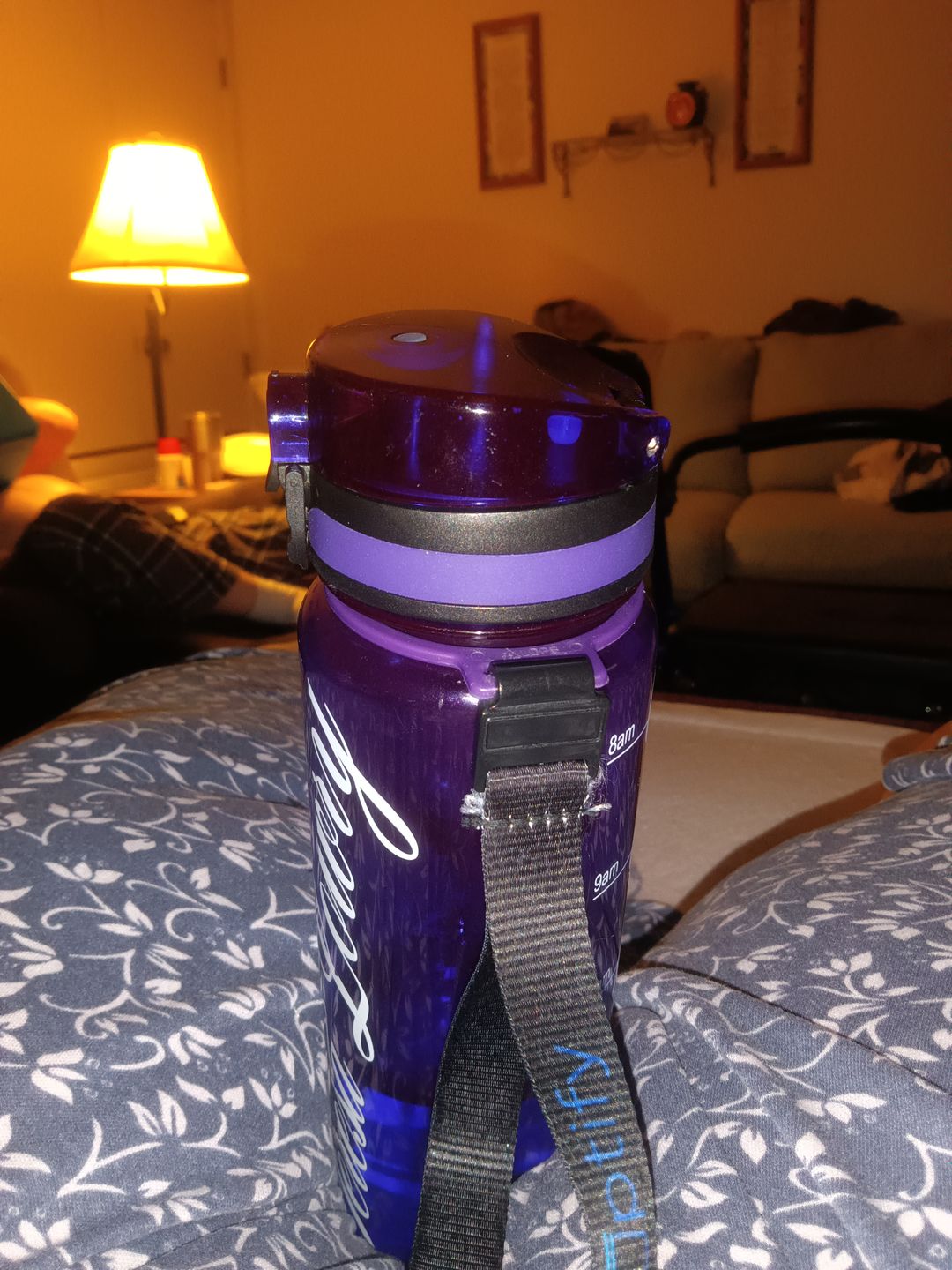 Customer photo review of Purple Flip Top Lid for 32oz Tritan Water Bottles