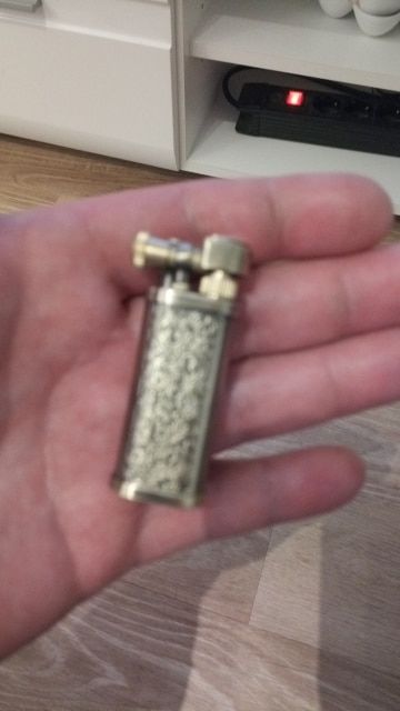 Customer photo review of Tang Grass Lighter