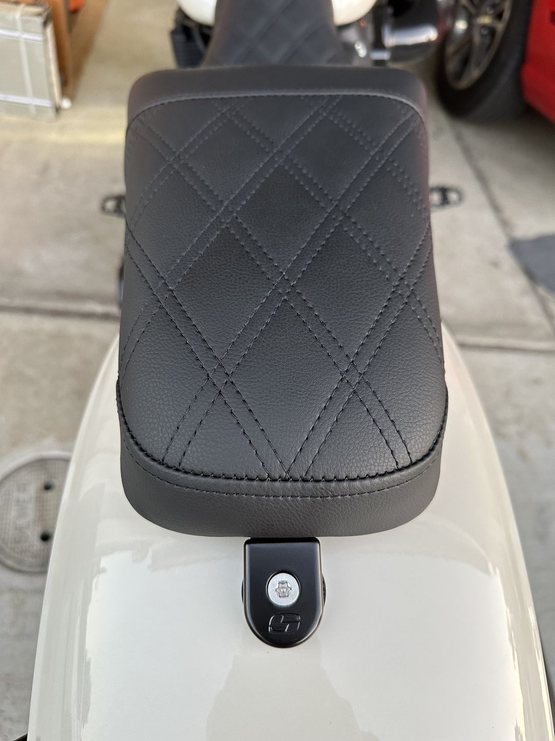 Customer photo review of SADDLEMEN BLACK SECURITY SCREW