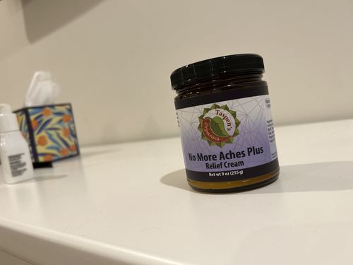 Customer photo review of No More Aches PLUS Relief Cream