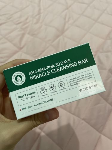 Customer photo review of AHA, BHA, PHA 30 Days Miracle Cleansing Bar | Barra limpiadora