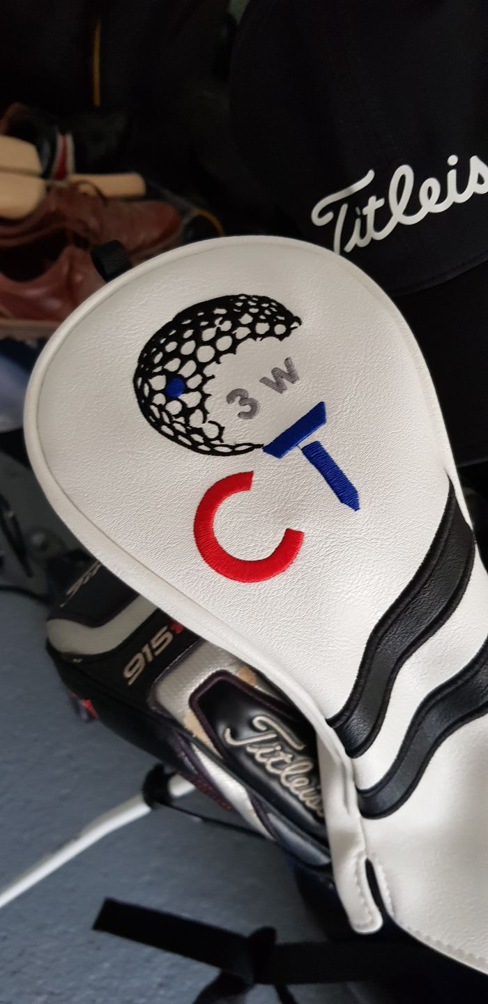 Customer photo review of Personalized Diagonal Stripes Wood Head Covers With Your Logo
