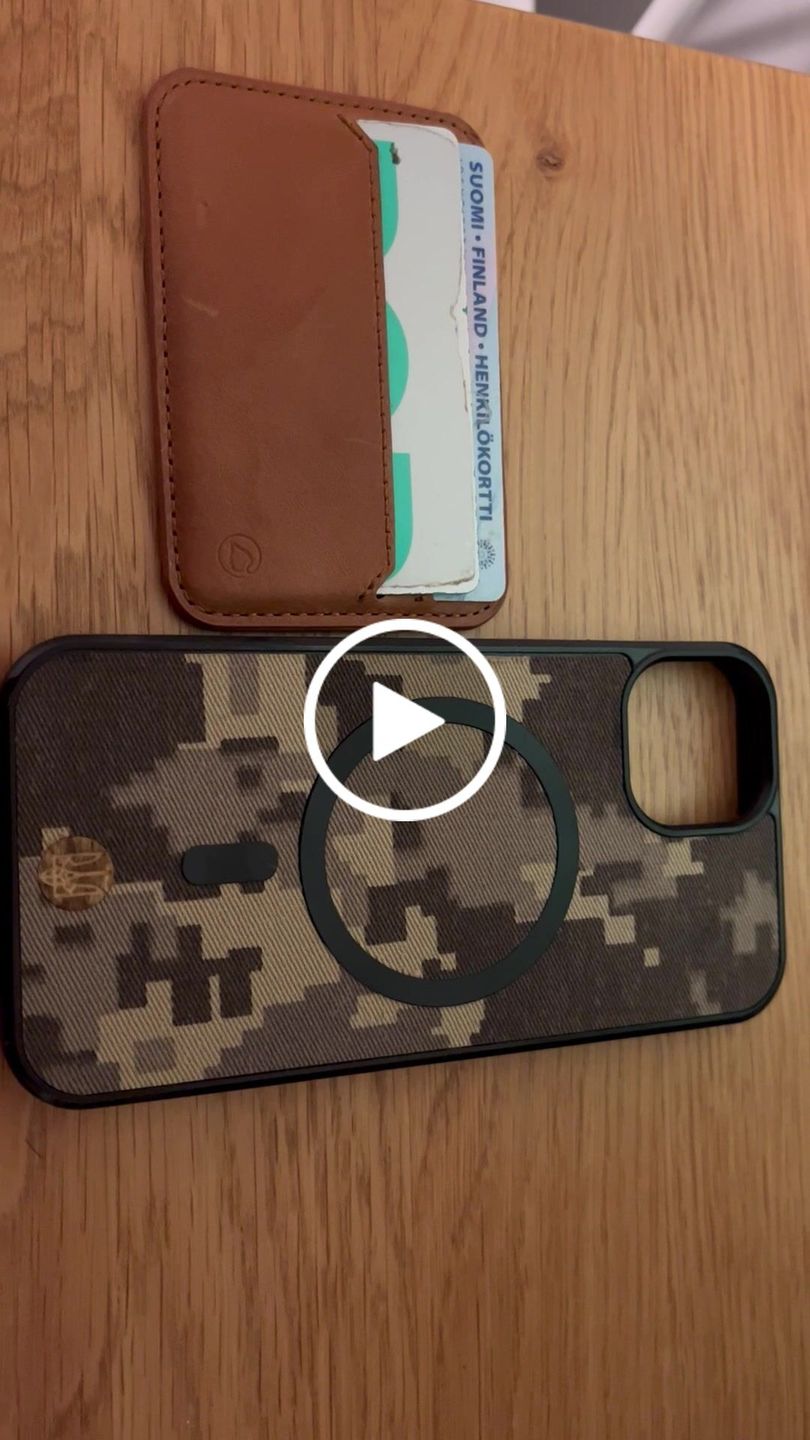 Customer video review of MM14 - Real Ukrainian Digital Camo Case