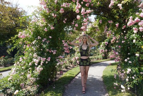 Customer photo review of MARCIA TOP - GREEN