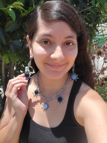 Customer photo review of Trinity Sun Chain